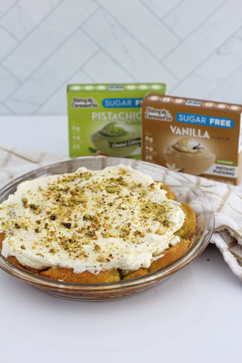 Pistachio Baked Pudding Rolls 01