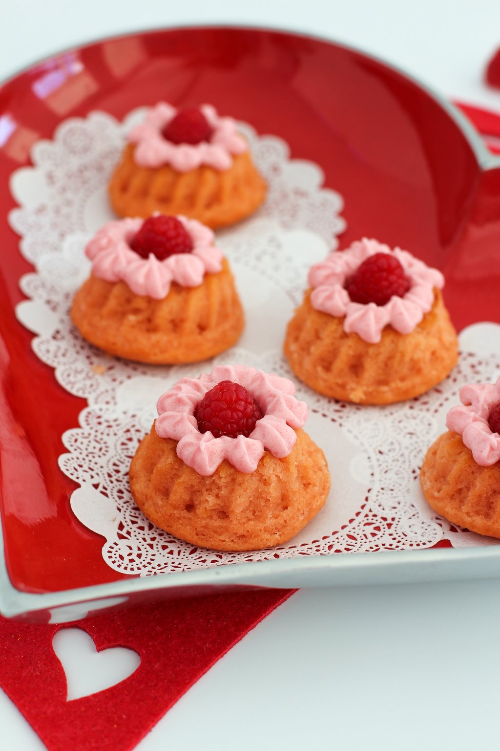 Raspberry Vanilla Mini Bundt Cakes 05